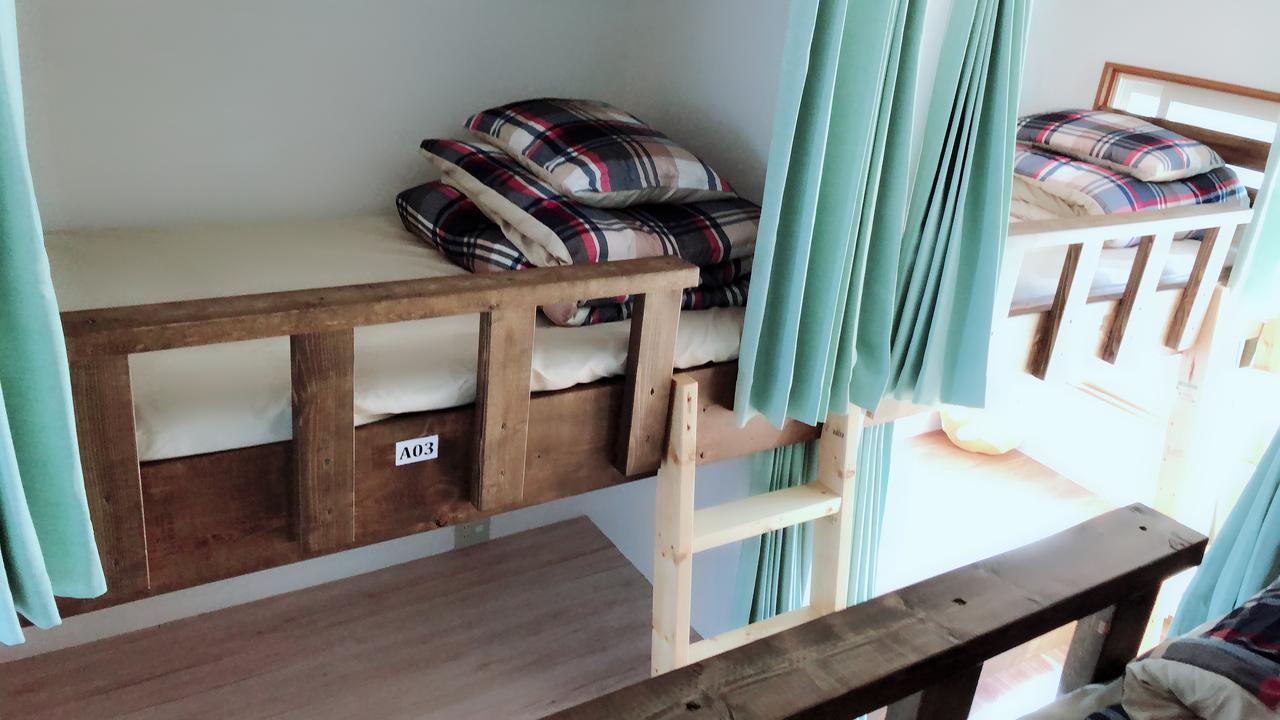 Jade Rabbit Hostel Yao Екстер'єр фото
